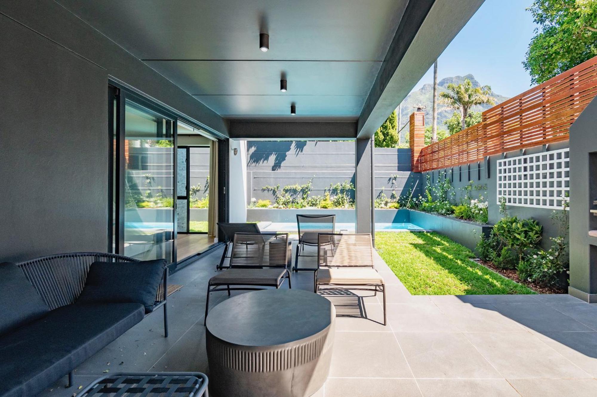 Luxurious Family In Newlands With Pool Villa *